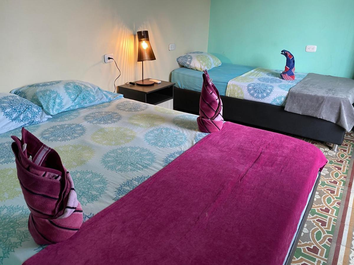 La Buleka Hostel Cartagena Luaran gambar