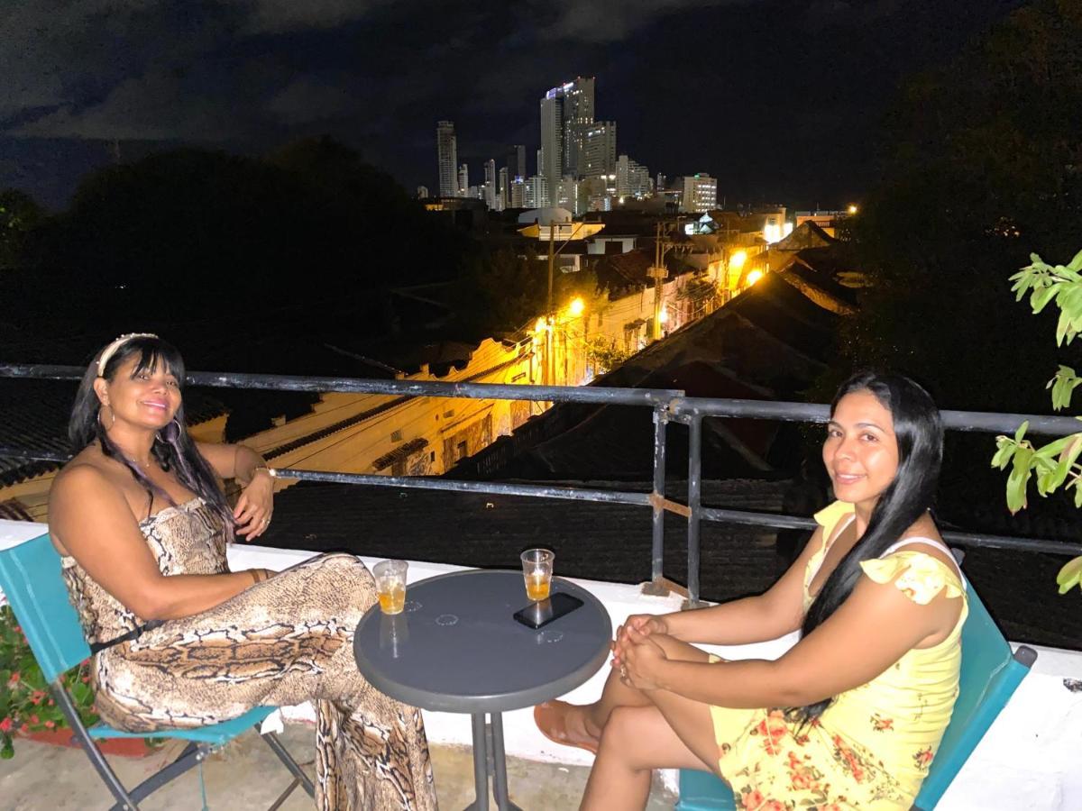 La Buleka Hostel Cartagena Luaran gambar